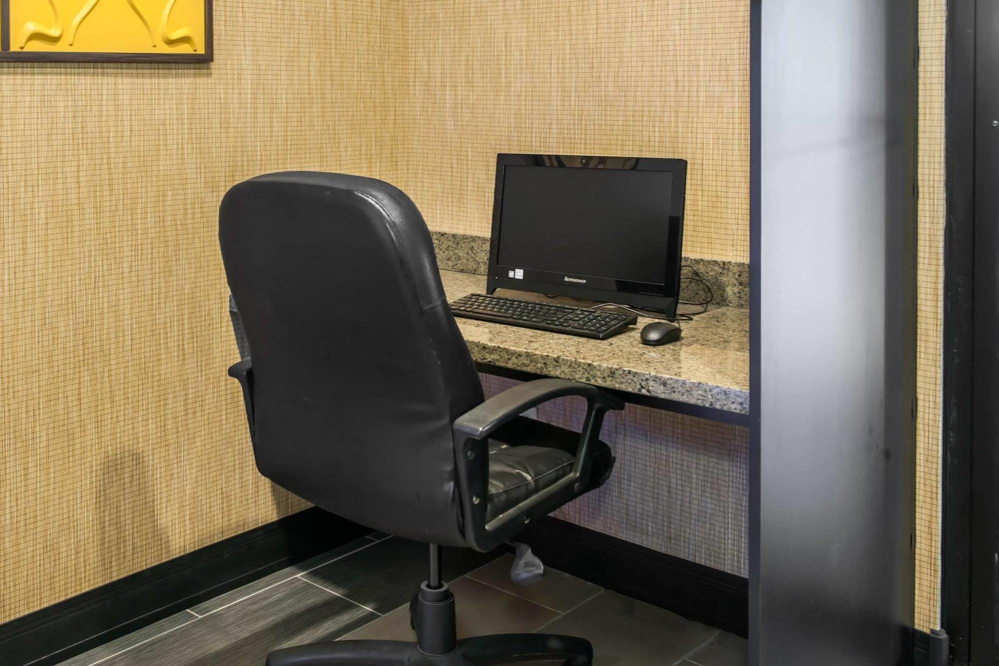 Quality Inn Franklin I-65 Εξωτερικό φωτογραφία